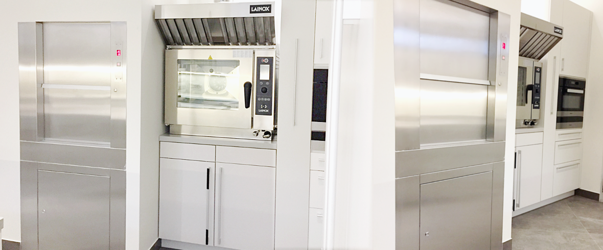 Лифт SKG ISO-A.07.050.04. с нижним приводом на профессиональной кухне цокольного этажа загородного дома.